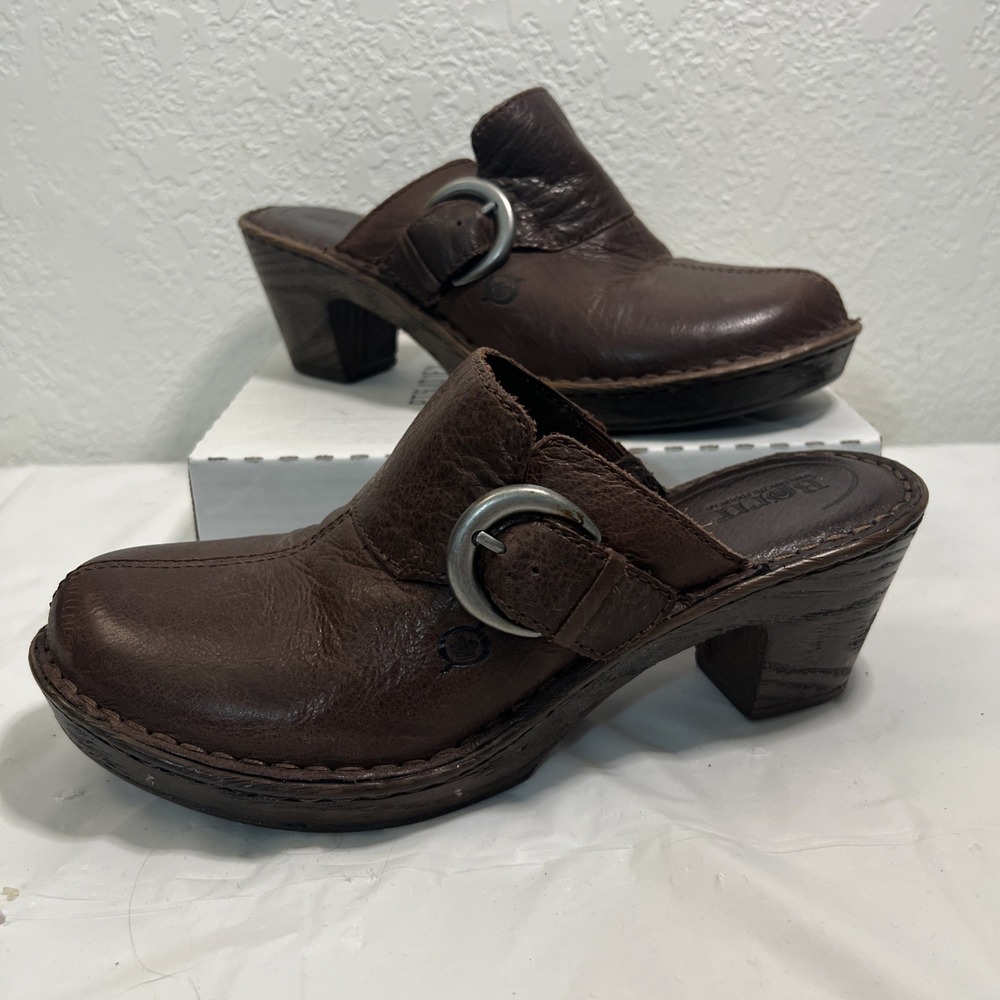 Born Gama Mules Womens 9 Brown Leather Buckle Stacked Heel‎ Clogs D14806 Comfort